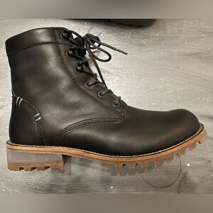 Kodiak Mahone Black Leather Women’s Waterproof Street Hiking Boots